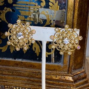 Vintage Gold Tone Aurora Borealis Crystal & Faux Pearl Earrings